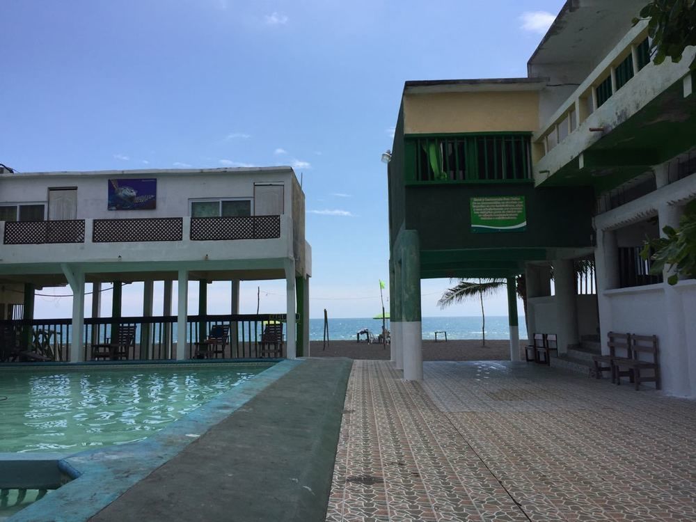 Tortugas Place Hotel Y Bungalos 몬테리코 외부 사진