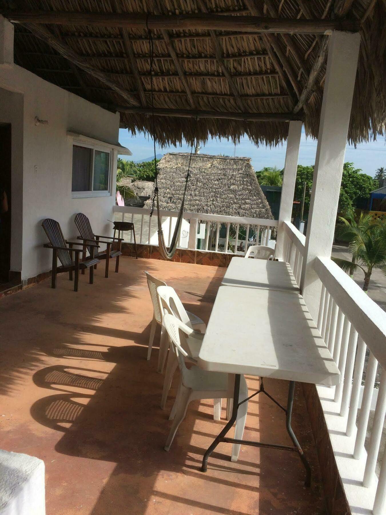 Tortugas Place Hotel Y Bungalos 몬테리코 외부 사진